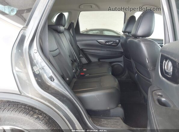 5N1AT2MV9JC785806 2018 NISSAN ROGUE Gray Widok naklejki z numerem VIN