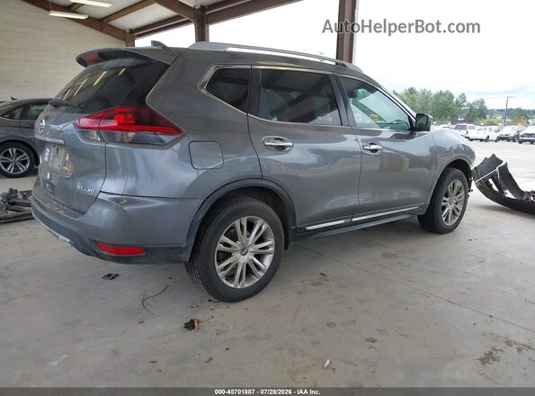 5N1AT2MV9JC785806 2018 NISSAN ROGUE Gray Tył prawy
