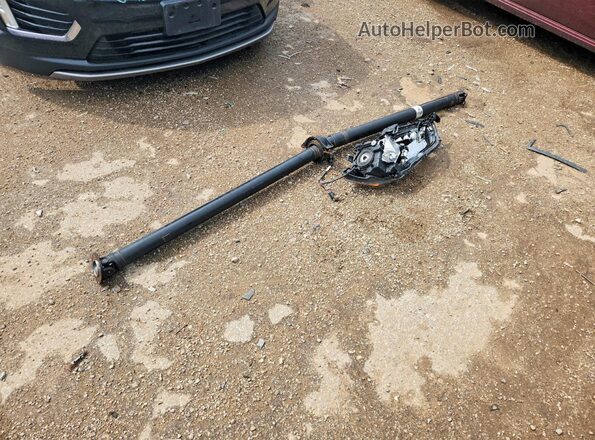 5N1AT2MV9JC828024 2018 NISSAN ROGUE Черный Вид подкапотного пространства