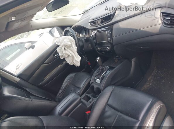 5N1AT2MV9JC847852 2018 NISSAN ROGUE Silver Front interior view