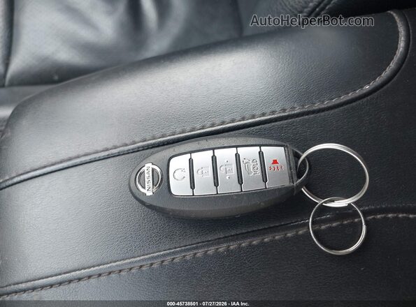 5N1AT2MV9JC847852 2018 NISSAN ROGUE Silver Dashboard view