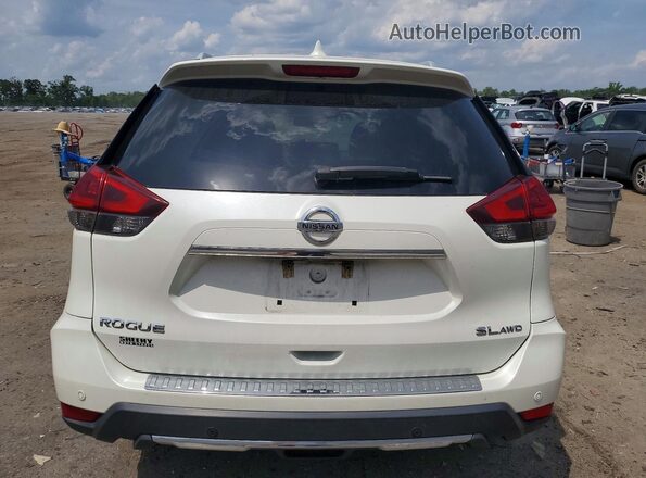 5N1AT2MV9KC840711 2019 NISSAN ROGUE White Rear view