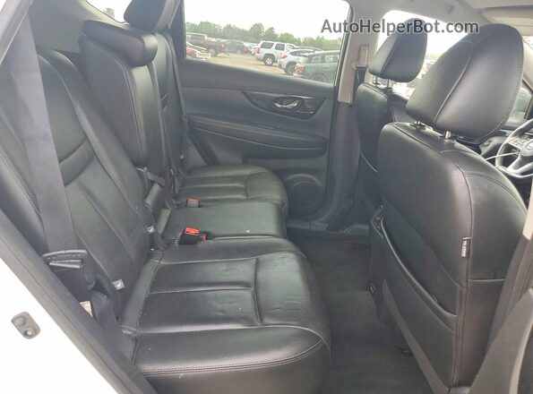 5N1AT2MV9KC840711 2019 NISSAN ROGUE White Rear interior view