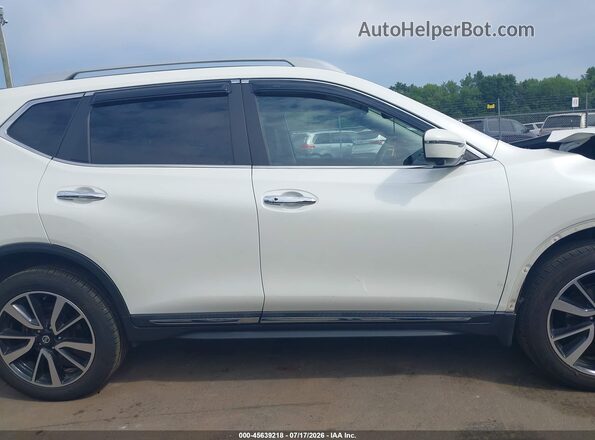 5N1AT2MV9LC700675 2020 NISSAN ROGUE White Вид задньої частини салону