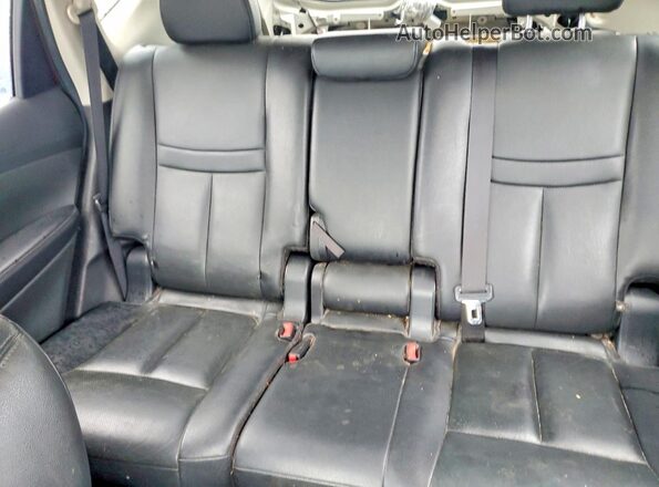 5N1AT2MVXGC924771 2016 NISSAN ROGUE Red Rear seats view
