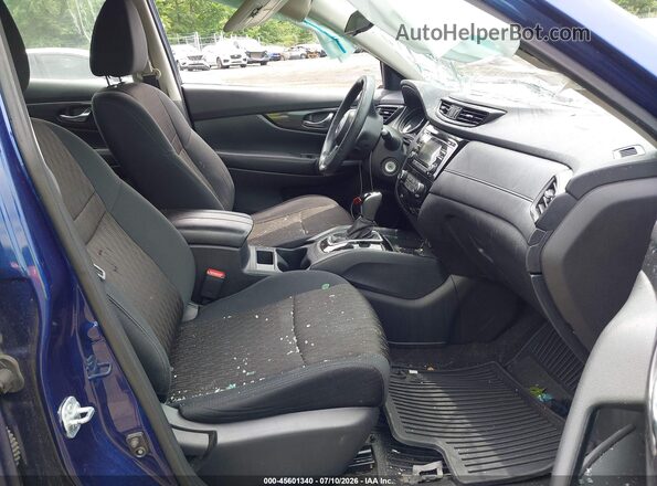 5N1AT2MVXHC785422 2017 NISSAN ROGUE Dark Blue Вид салона спереди
