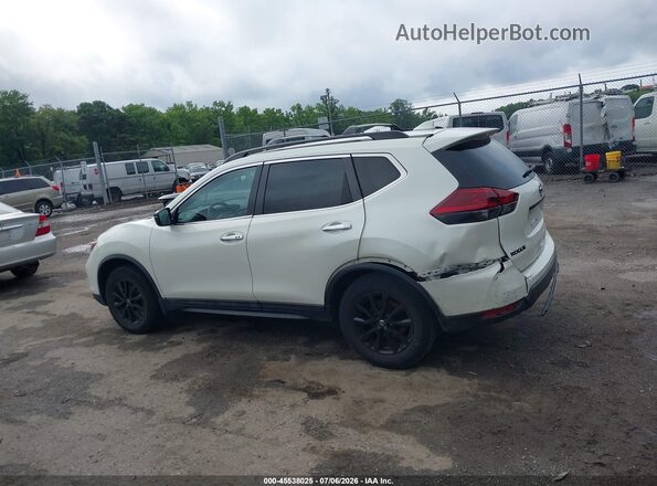 5N1AT2MVXJC744861 2018 NISSAN ROGUE White 