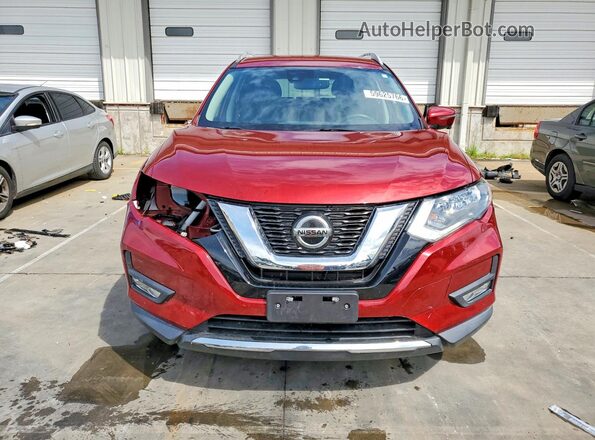 5N1AT2MVXJC795146 2018 NISSAN ROGUE Красный Вид спереди