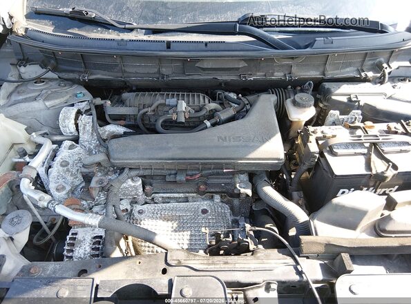 5N1AT2MVXJc787449 2018 NISSAN ROGUE Silver Rear view