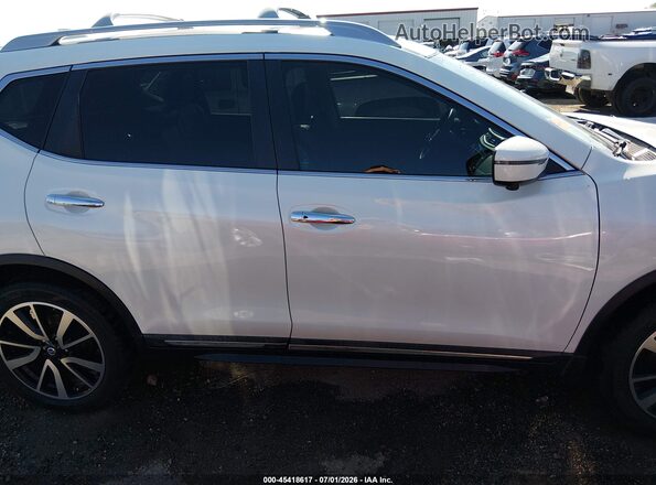 5N1AT2MVXLC734835 2020 NISSAN ROGUE White Սալոնի հետևի տեսք
