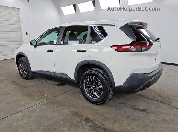 5N1AT3AB0MC733016 2021 NISSAN ROGUE Белый Задняя левая четверть