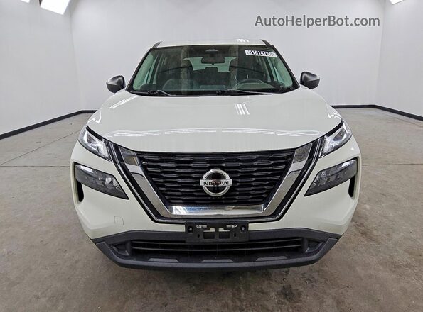 5N1AT3AB0MC733016 2021 NISSAN ROGUE Белый Вид спереди