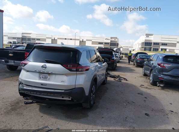5N1AT3BA2MC684469 2021 NISSAN ROGUE Silver Задня права чверть