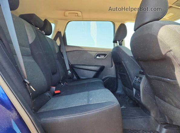 5N1AT3BA4MC711073 2021 NISSAN ROGUE Blue Vista interior trasera