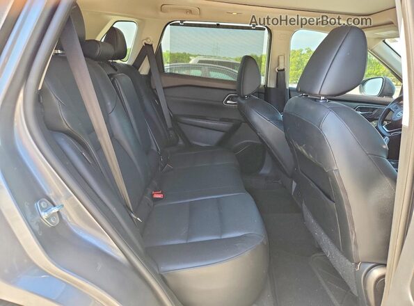 5N1AT3BA4MC717486 2021 NISSAN ROGUE Серый Вид задней части салона