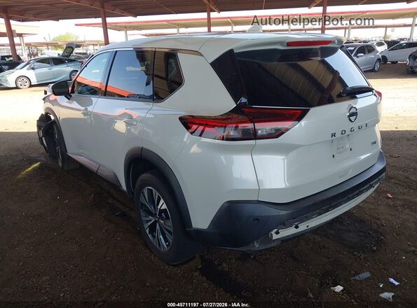 5N1AT3BA6MC734726 2021 NISSAN ROGUE White Trasero izquierdo