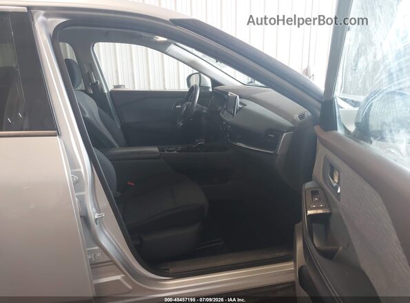 5N1AT3BB0MC772722 2021 NISSAN ROGUE Silver Вид салону спереду