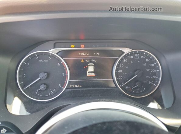 5N1AT3BB4MC687575 2021 NISSAN ROGUE Красный Вид щитка приборов