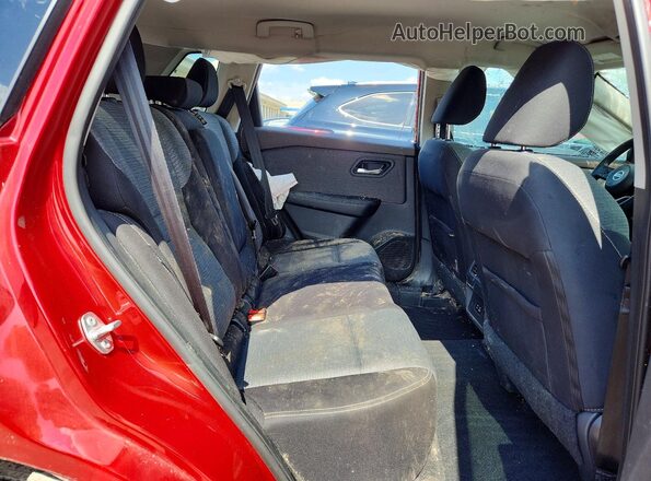 5N1AT3BB4MC797221 2021 NISSAN ROGUE Red Вид задньої частини салону