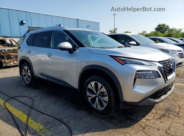 5N1AT3BB5MC705887 2021 NISSAN ROGUE Silver Delantero derecho