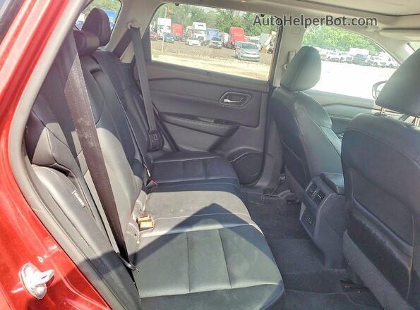 5N1AT3BB9MC758706 2021 NISSAN ROGUE Red Вид задньої частини салону