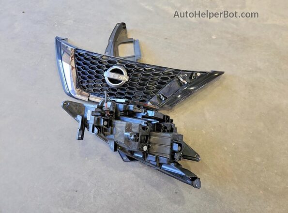 5N1AZ2BSXRC110193 2024 NISSAN MURANO Silver VIN sticker view