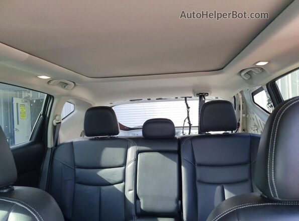 5N1AZ2CJ1PC103944 2023 NISSAN MURANO White უკანა სავარძლების ხედი