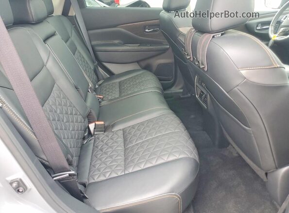 5N1AZ2DS5RC127223 2024 NISSAN MURANO Gray Vista de los asientos traseros
