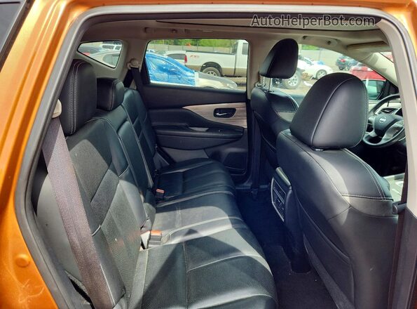5N1AZ2MH2GN109168 2016 NISSAN MURANO Brown Rear interior view