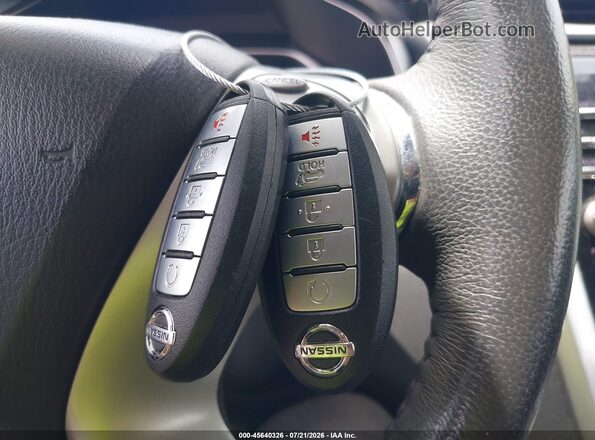 5N1AZ2MH3HN156386 2017 NISSAN MURANO Gray Вид панелі приладів