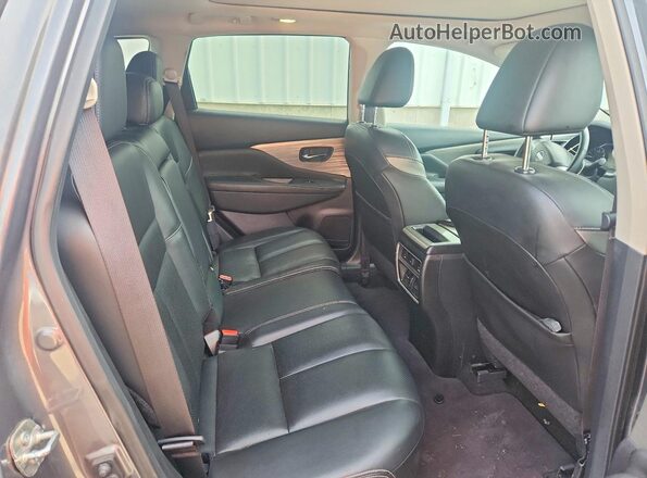 5N1AZ2MH3JN178085 2018 NISSAN MURANO Gray Rear interior view