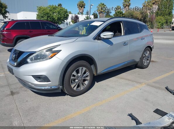 5N1AZ2MH7JN131769 2018 NISSAN MURANO Серебряный Передняя левая четверть