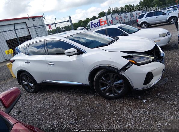 5N1AZ2MS5KN104826 2019 NISSAN MURANO White Vista interior trasera