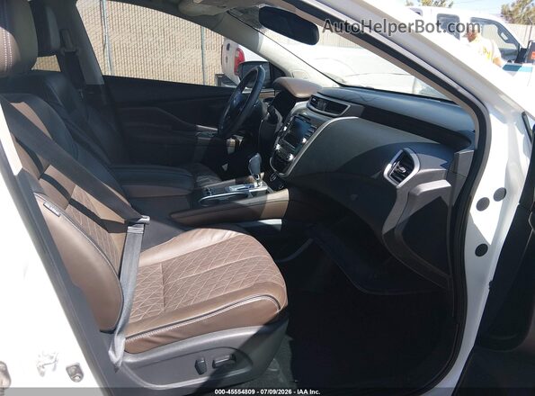 5N1AZ2MS7KN114578 2019 NISSAN MURANO White Front interior view