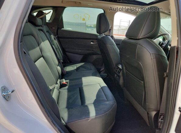 5N1AZ3CS5SC117014 2025 NISSAN MURANO Белый Вид задней части салона