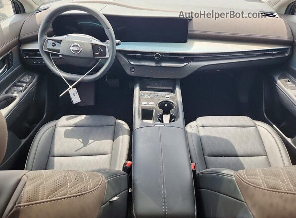 5N1AZ3DT2SC108665 2025 NISSAN MURANO Белый Вид панели приборов