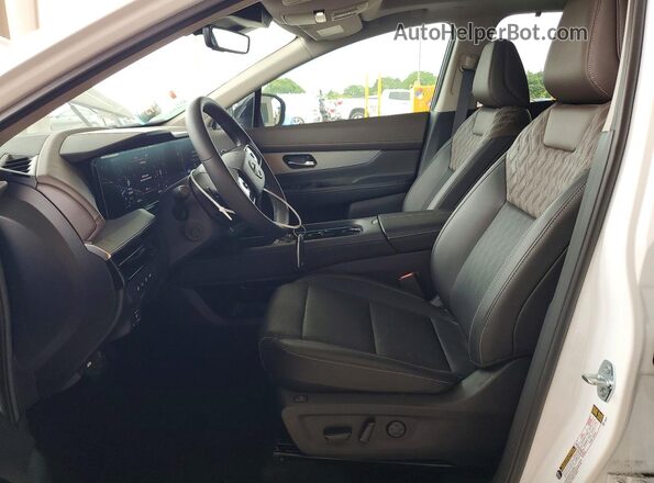 5N1AZ3DT4SC106545 2025 NISSAN MURANO White Widok wnętrza z przodu