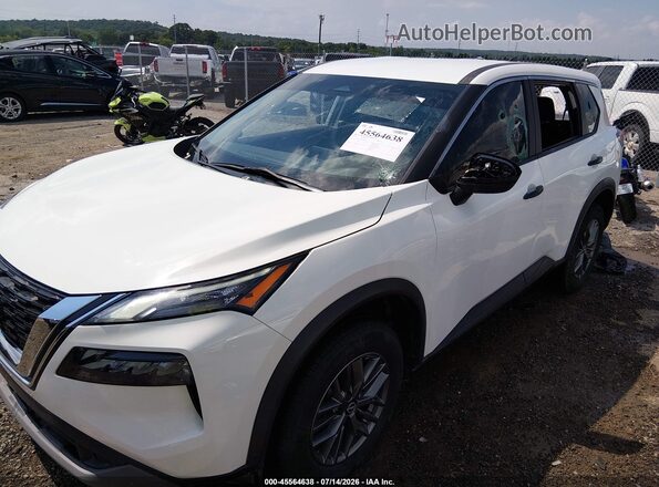 5N1BT3AA0PC869579 2023 NISSAN ROGUE White Вид спереду