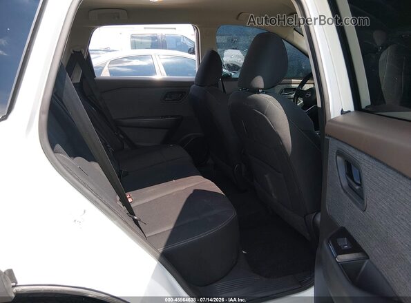 5N1BT3AA0PC869579 2023 NISSAN ROGUE White Вид наклейки з VIN-кодом