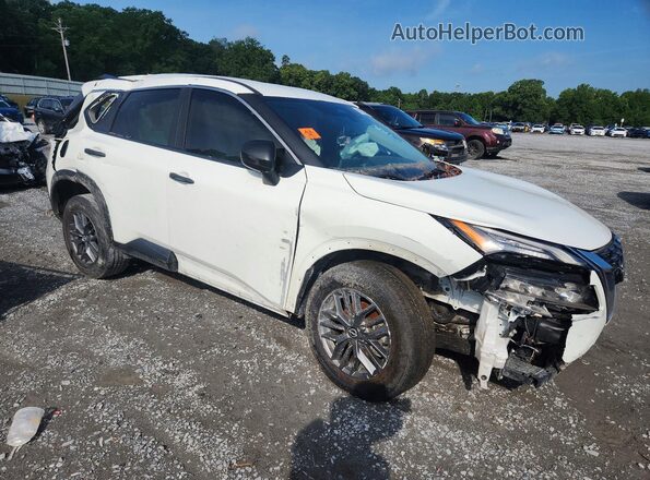 5N1BT3AA0PC892022 2023 NISSAN ROGUE Белый Передняя правая четверть