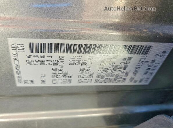 5N1BT3AA0PC936715 2023 NISSAN ROGUE Gray VIN კოდის სტიკერის ხედი