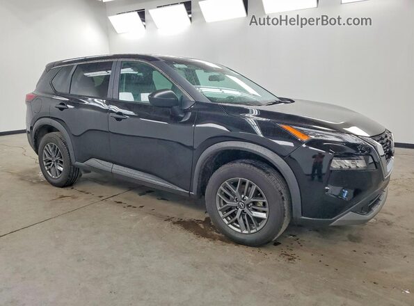 5N1BT3AA2PC869549 2023 NISSAN ROGUE Черный Передняя правая четверть