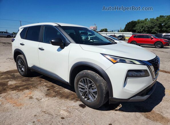 5N1BT3AA6PC890419 2023 NISSAN ROGUE White Передня права чверть