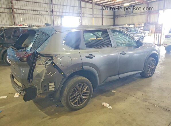 5N1BT3AA8RC673876 2024 NISSAN ROGUE Серый Задняя правая четверть