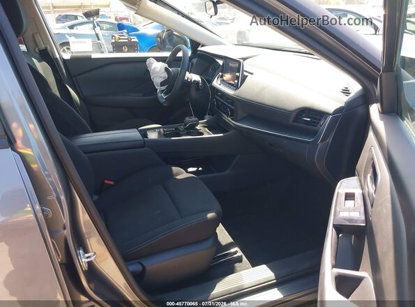 5N1BT3AAXRC697497 2024 NISSAN ROGUE Gray Front interior view