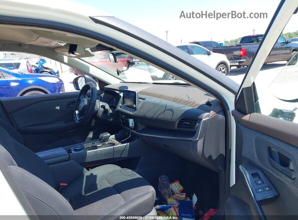 5N1BT3AB0PC738984 2023 NISSAN ROGUE  Widok wnętrza z przodu