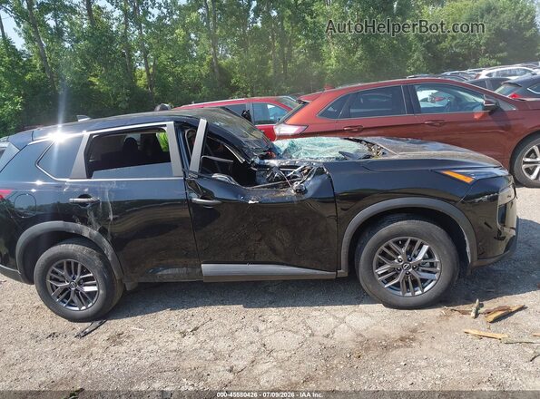 5N1BT3AB1SC784008 2025 NISSAN ROGUE Black Вид задньої частини салону