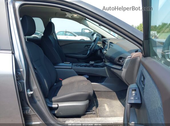 5N1BT3AB2PC782968 2023 NISSAN ROGUE Серый Вид салона спереди