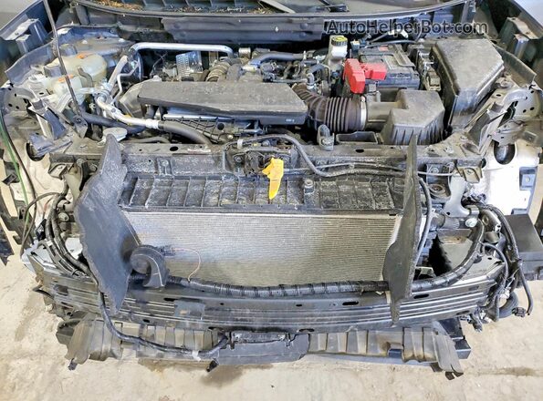 5N1BT3AB2RC694196 2024 NISSAN ROGUE Gray Rear interior view