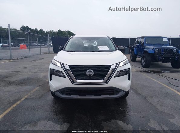 5N1BT3AB6PC771939 2023 NISSAN ROGUE White Vista del cuadro de instrumentos
